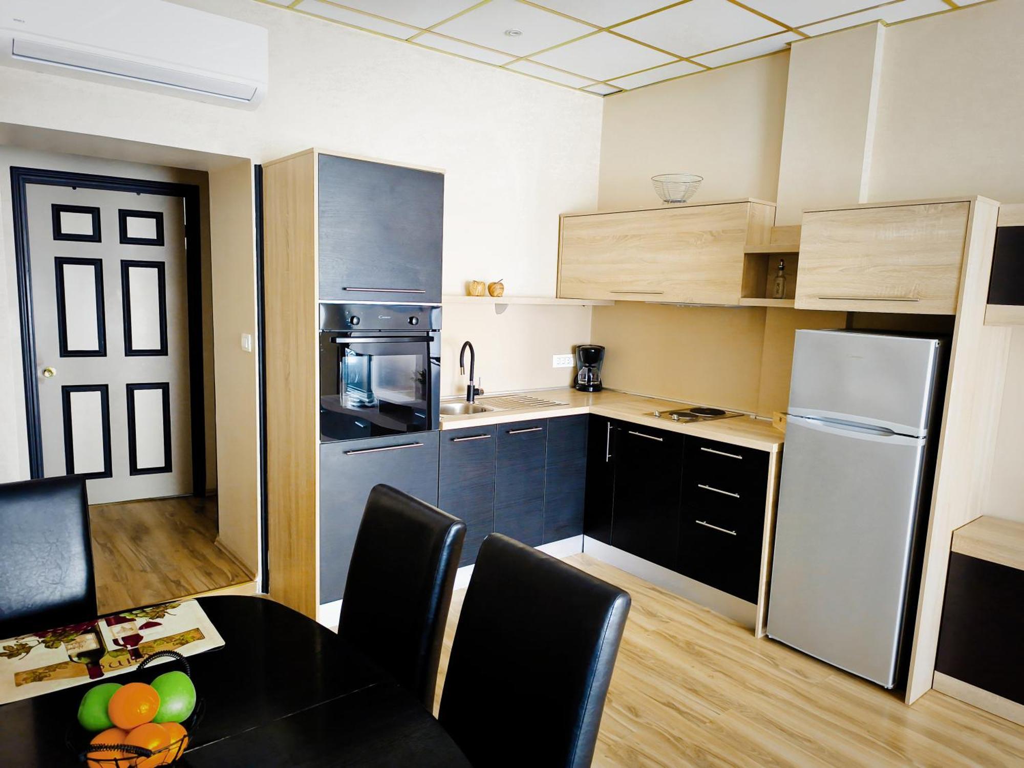 Prestige Apartments Zara Esterno foto